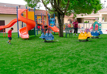 grama sintetica playground